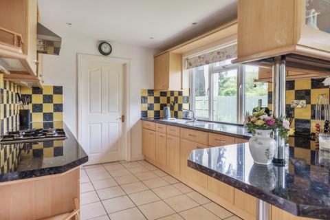 4 bedroom detached house for sale, Groveside, Great Bookham, KT23