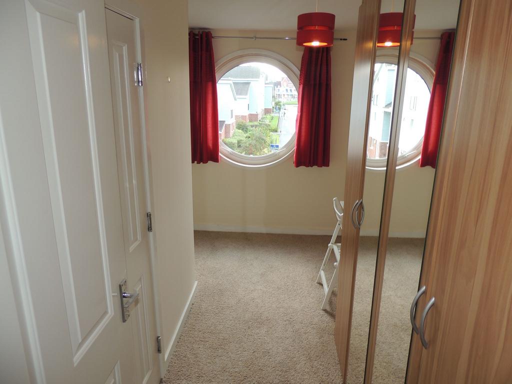 Second bedroom