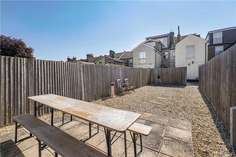 11 Birchanger Road, London, SE25 5BA
