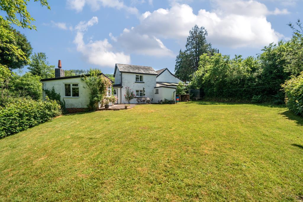 Brecon, Velindre, Brecon, LD3 2 bed detached house for sale £325,000