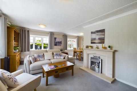 2 bedroom park home for sale, Green Meadows, Caravan Park, Bamfurlong, Cheltenham, GL51