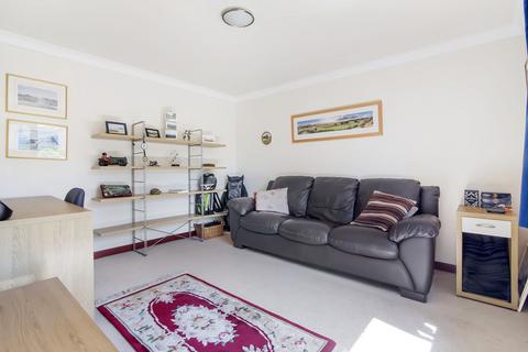Dunderave Tullibardine Crescent, Auchterarder, PH3 1LY