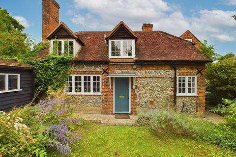 2 bedroom cottage for sale, Rose Cottage, West Wycombe