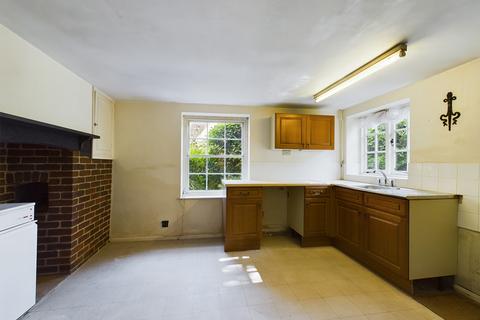 2 bedroom cottage for sale, Rose Cottage, West Wycombe