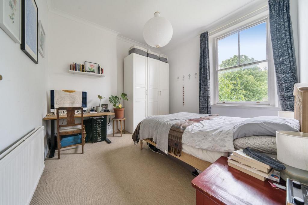 Wickham Road, Brockley 2 bed flat for sale £475,000