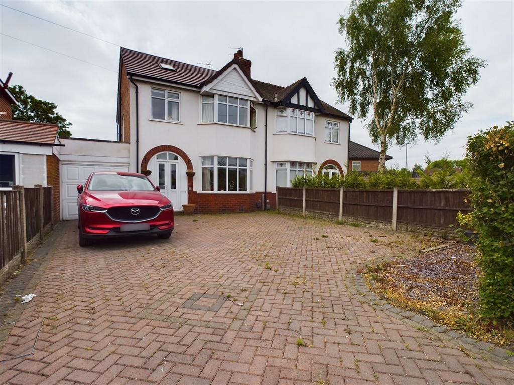 COUNTY ROAD, ORMSKIRK, LANCASHIRE 4 bed semidetached house for sale