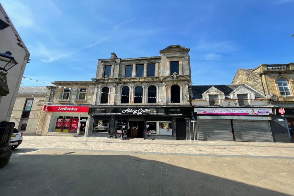 Main Street, Kilwinning KA13 Property for sale £64,000