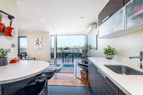 2 bedroom apartment for sale, Lavender Hill, SW11