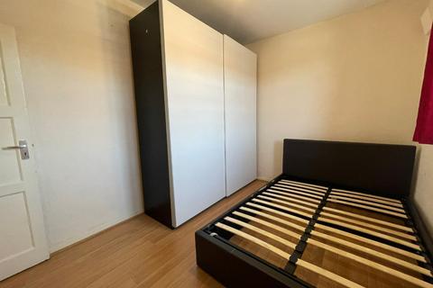 2 bedroom apartment to rent, Beechwood House, Bethnal Green, E2