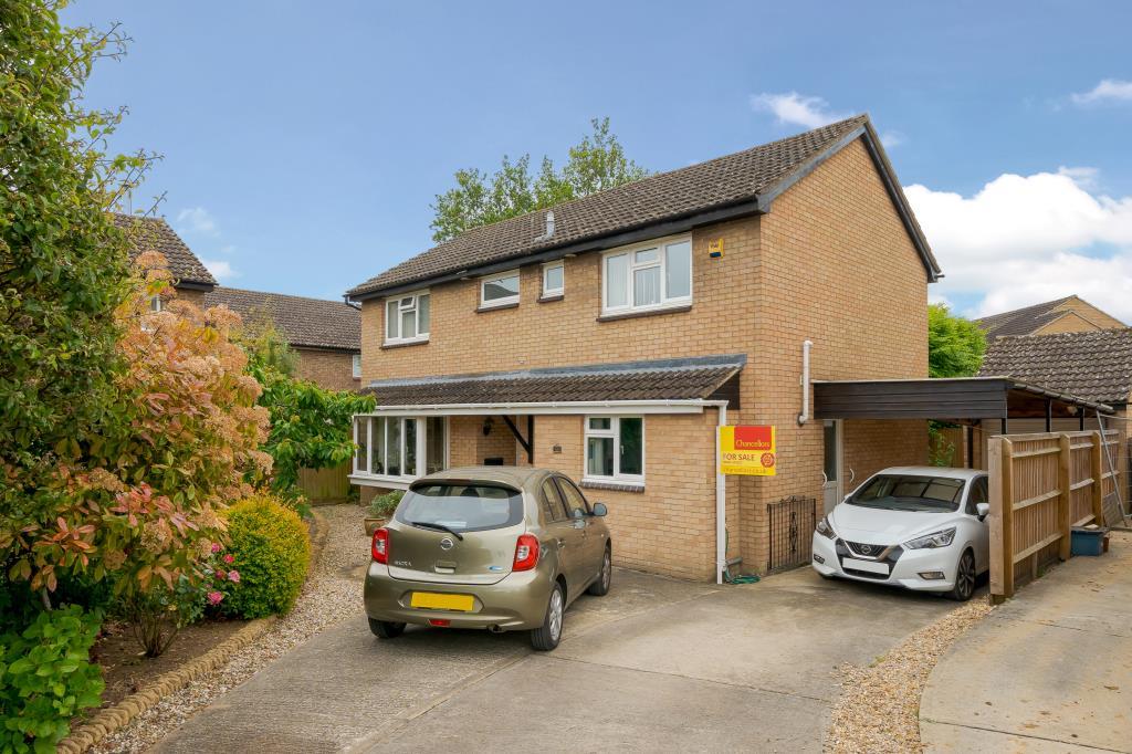 Yarnton, Oxfordshire, OX5 4 bed detached house for sale £475,000