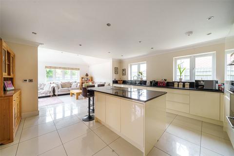 6 bedroom detached house for sale, Bromham Road, Biddenham, Bedfordshire, MK40