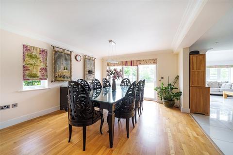 6 Bromham Road, Biddenham, Bedford, MK40 4AF