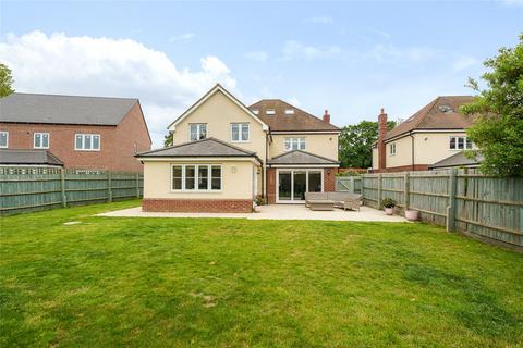 6 Bromham Road, Biddenham, Bedford, MK40 4AF
