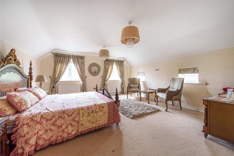 6 Bromham Road, Biddenham, Bedford, MK40 4AF