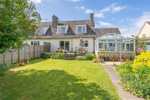 13 Easton Square, Sherston, Malmesbury, SN16 0LX