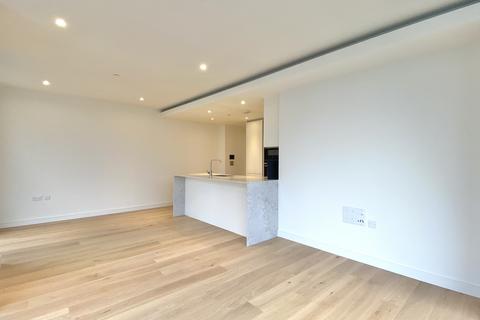 2 bedroom flat for sale, South Quay Plaza, London, E14