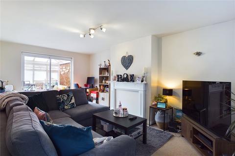15 The Crescent, Theale, Reading, RG7 5DT