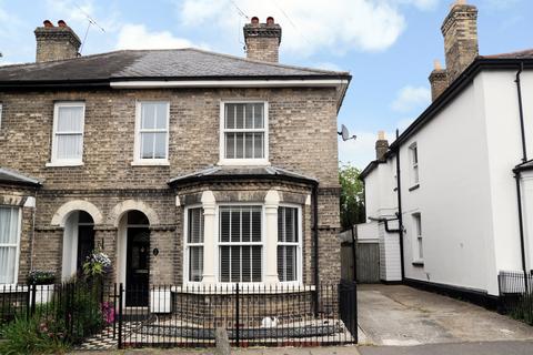 4 bedroom semi-detached house for sale, Meadowside, Chelmsford