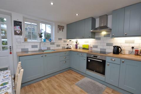 4 Bartons Row, Egton, Whitby, YO21 1TY