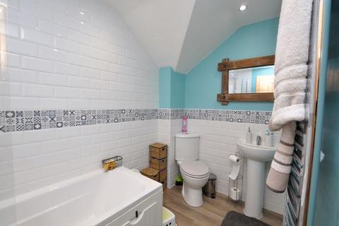 4 Bartons Row, Egton, Whitby, YO21 1TY