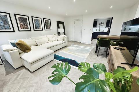 2 bedroom flat to rent, Wilmslow Road, Manchester, Greater Manchester, M20
