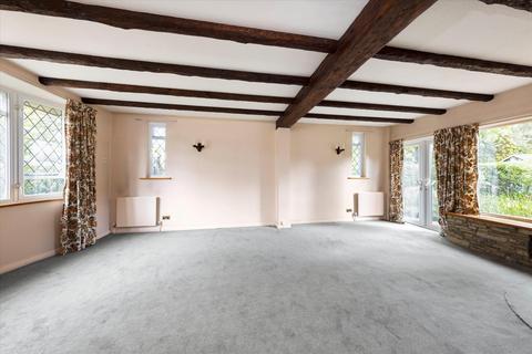 3 bedroom detached house for sale - Boughton Hall Avenue, Send, Woking, Surrey, GU23