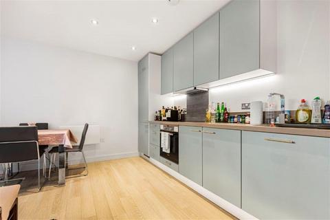 1 bedroom apartment to rent, Skylark House, Drake Way, Reading, RG2