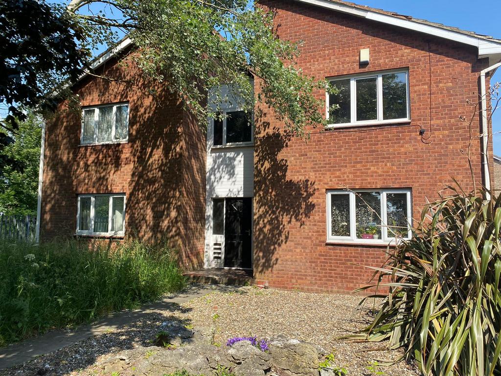 Welwyn Park Drive, HU6 7DX 1 bed apartment to rent £395 pcm (£91 pw)