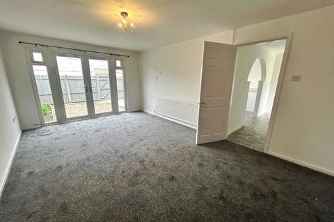 3 bedroom townhouse to rent, Elmstead, Skelmersdale