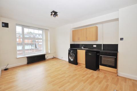 Studio to rent, Eastgate House, 223 High Street, Guildford, Surrey, GU1