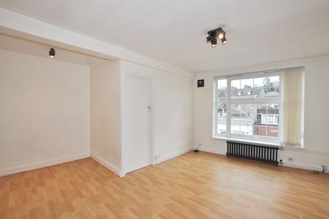 Studio to rent, Eastgate House, 223 High Street, Guildford, Surrey, GU1