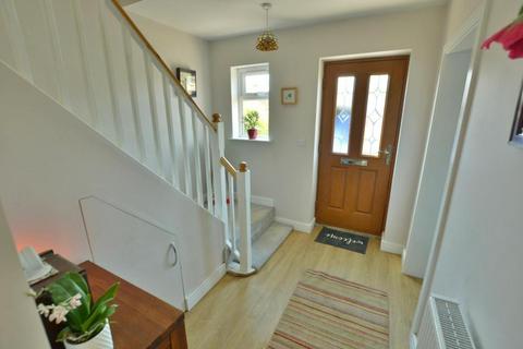 19 Barnes Crescent, Wimborne, BH21 2AY