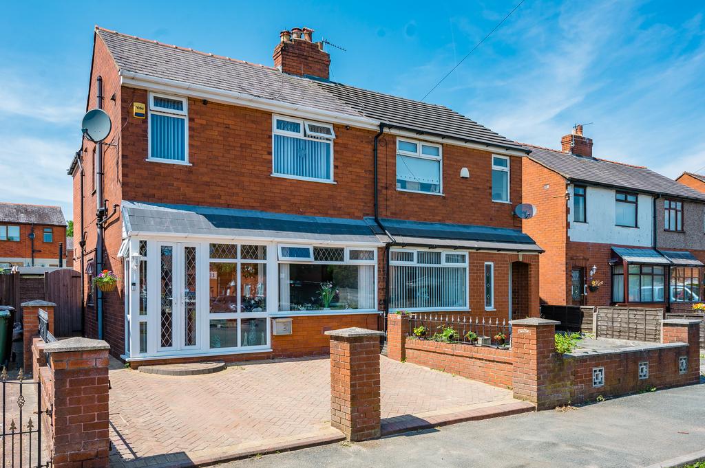 Worsley Street, Wigan, WN5 3 bed semidetached house for sale £165,000