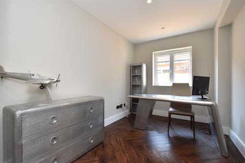 38 High Beeches, Orpington, BR6 6EF