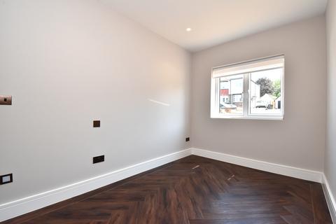 38 High Beeches, Orpington, BR6 6EF