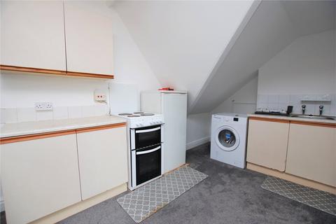 Studio to rent, York Road, Guildford, Surrey, GU1