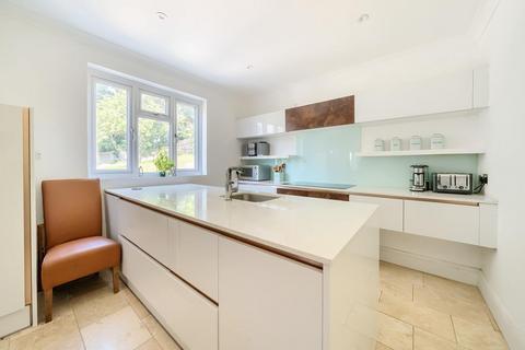 52 Braeside, Beckenham, BR3 1SU