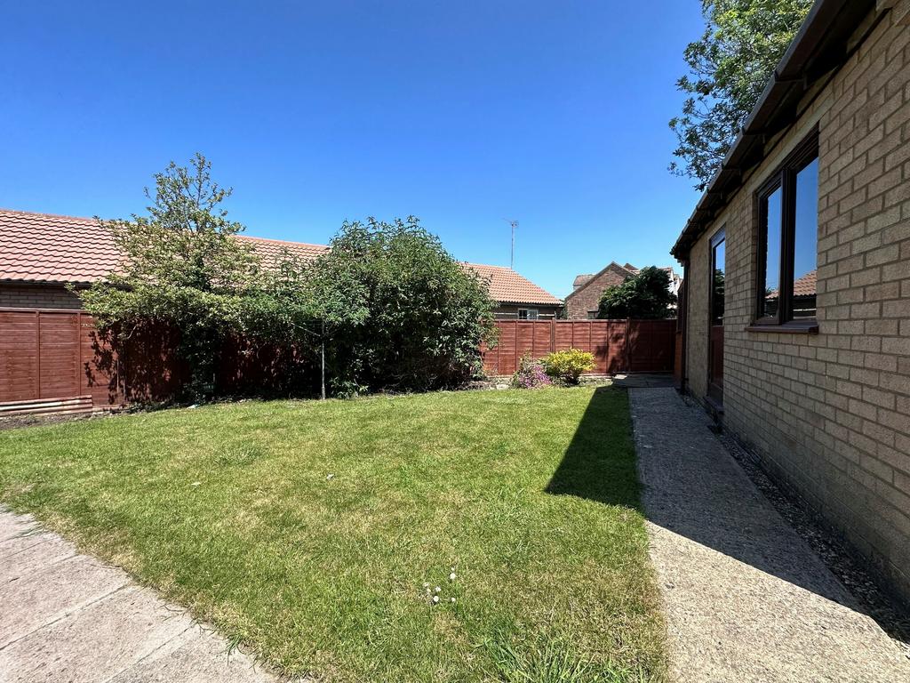 Fox Wood North, Soham 3 bed bungalow for sale £250,000