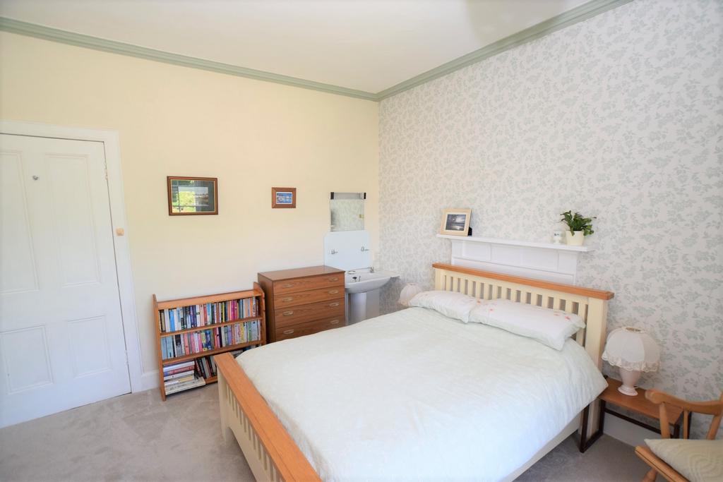 22 Albany Place, Dumfries, DG1 1 JN - Grieve Griers