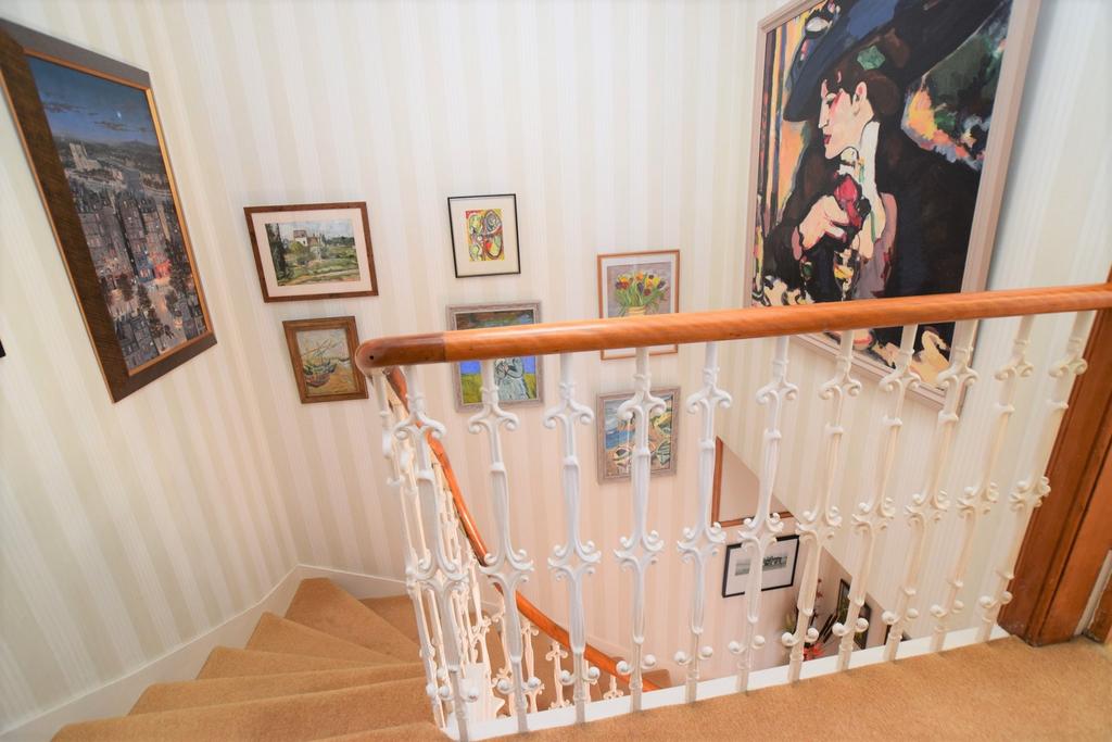 22 Albany Place, Dumfries, DG1 1 JN - Grieve Griers