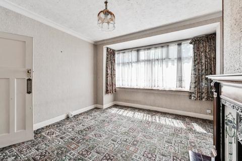 72 Billet Road, London, E17 5DN