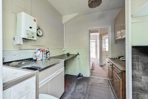 72 Billet Road, London, E17 5DN