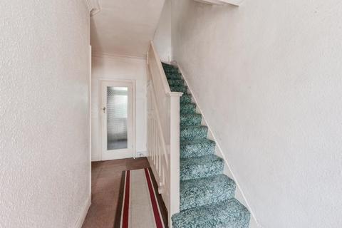 72 Billet Road, London, E17 5DN