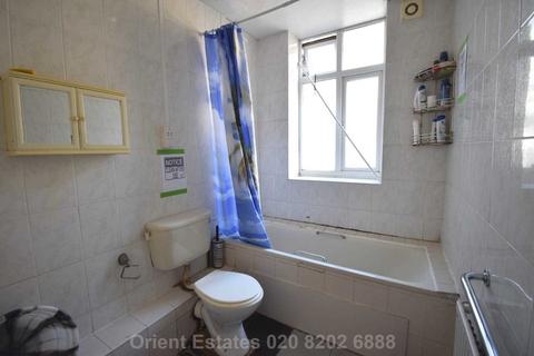 2 bedroom flat for sale, Parade Mansions, Hendon Central