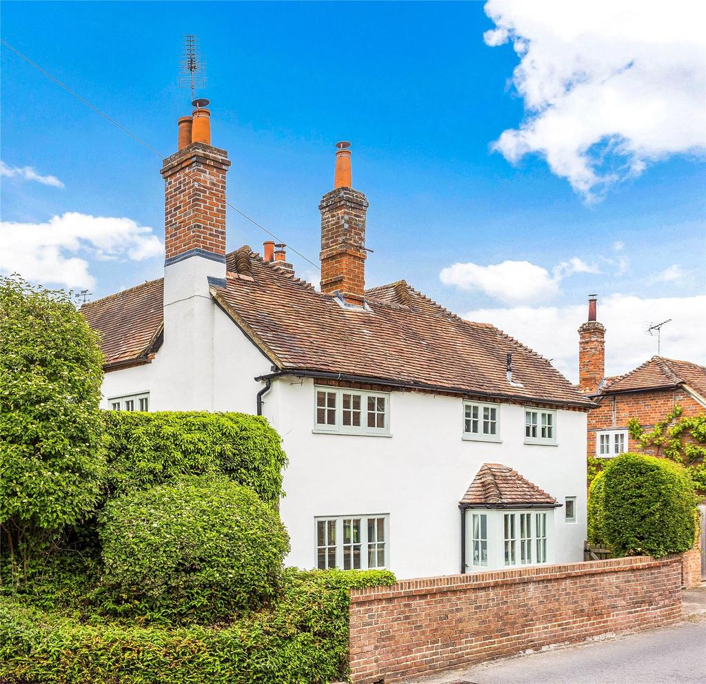 Newbury Hill, Hampstead Norreys, Thatcham, Berkshire, RG18 4 bed