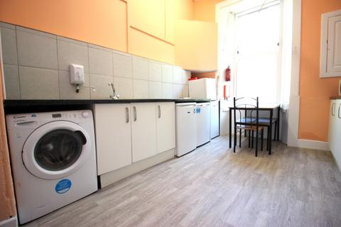 undefined, Kersland Street, Hillhead, Glasgow, G12