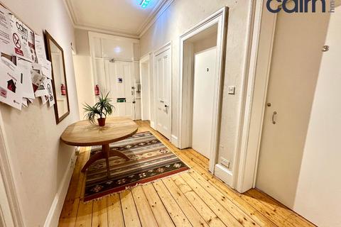 undefined, Kersland Street, Hillhead, Glasgow, G12
