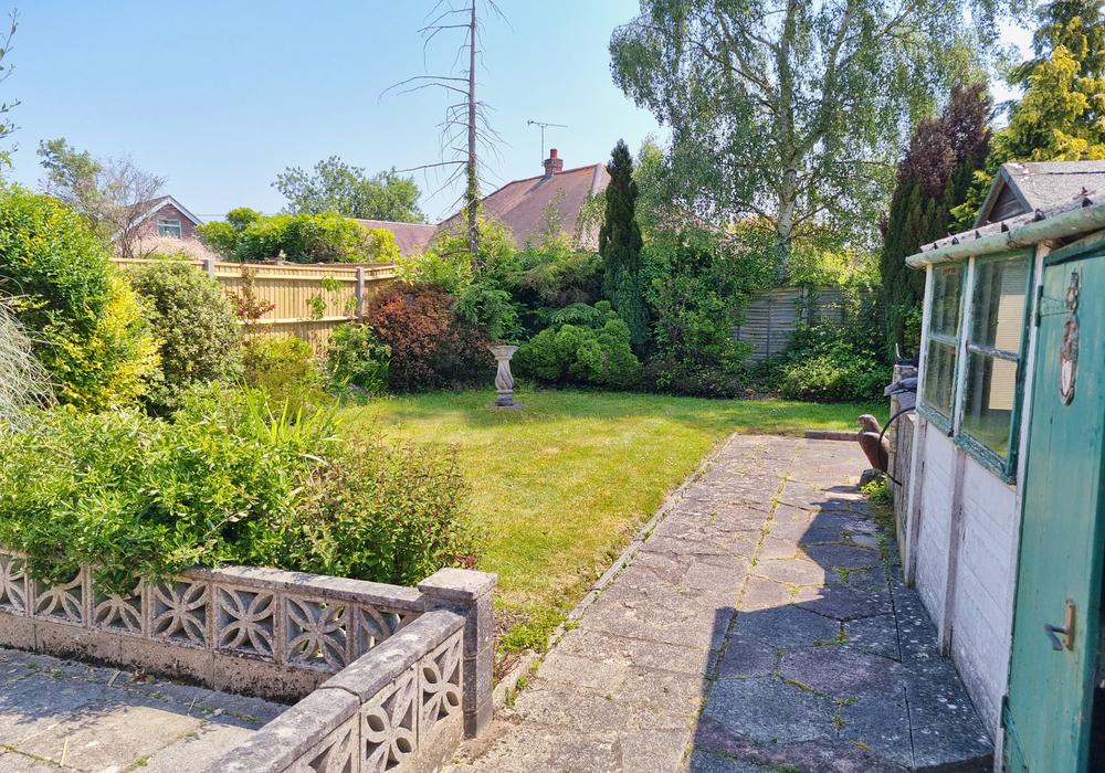 Ashdene Road, Ashurst SO40 2 bed detached bungalow for sale £450,000
