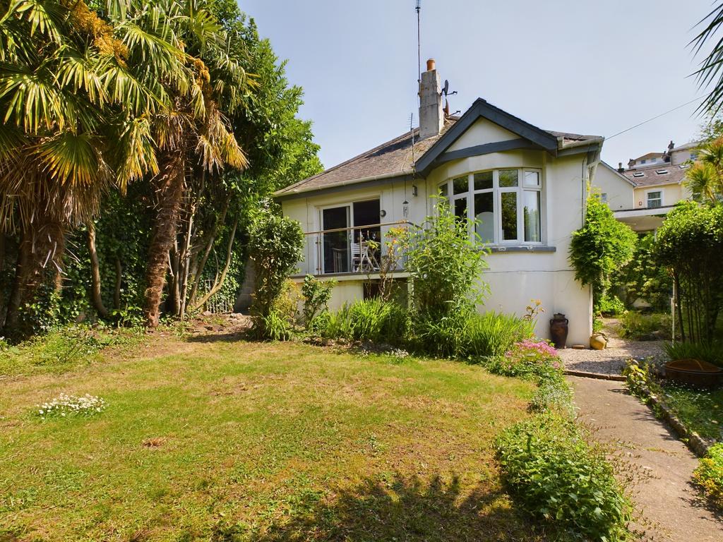 Thurlow Road, Torquay 3 bed bungalow for sale £400,000