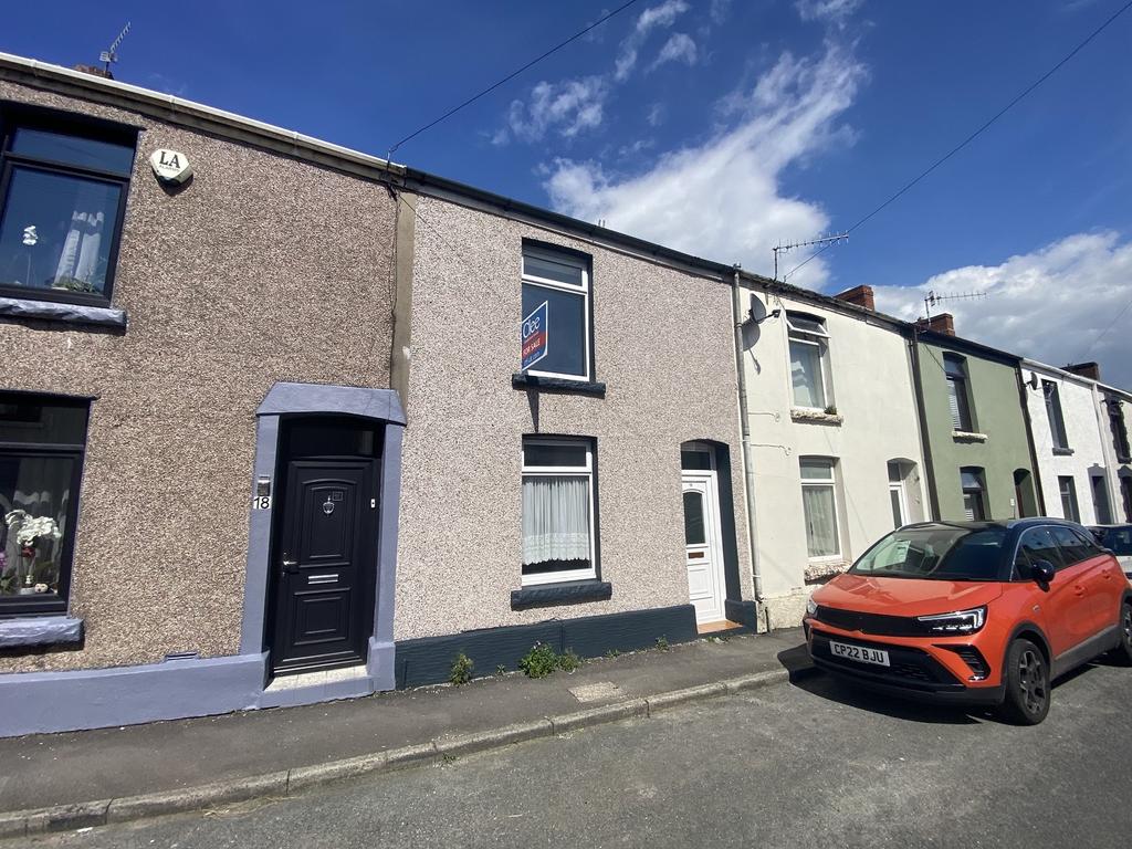 Pegler Street, Brynhyfryd, Swansea, City And County of Swansea. 2 bed